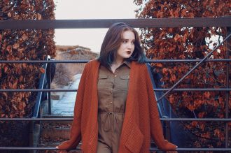 Tenue pour femme ronde : idées de tenues d’automne élégantes