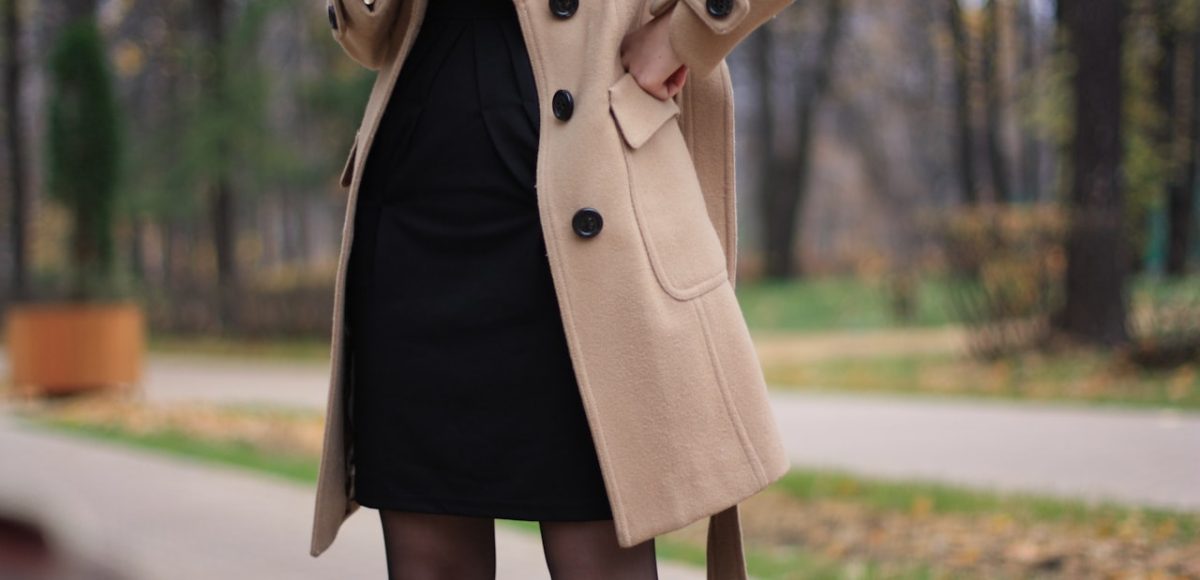 Manteaux femme tendance 2026 : le guide ultra stylé pour trouver LE manteau qui fait tout le look