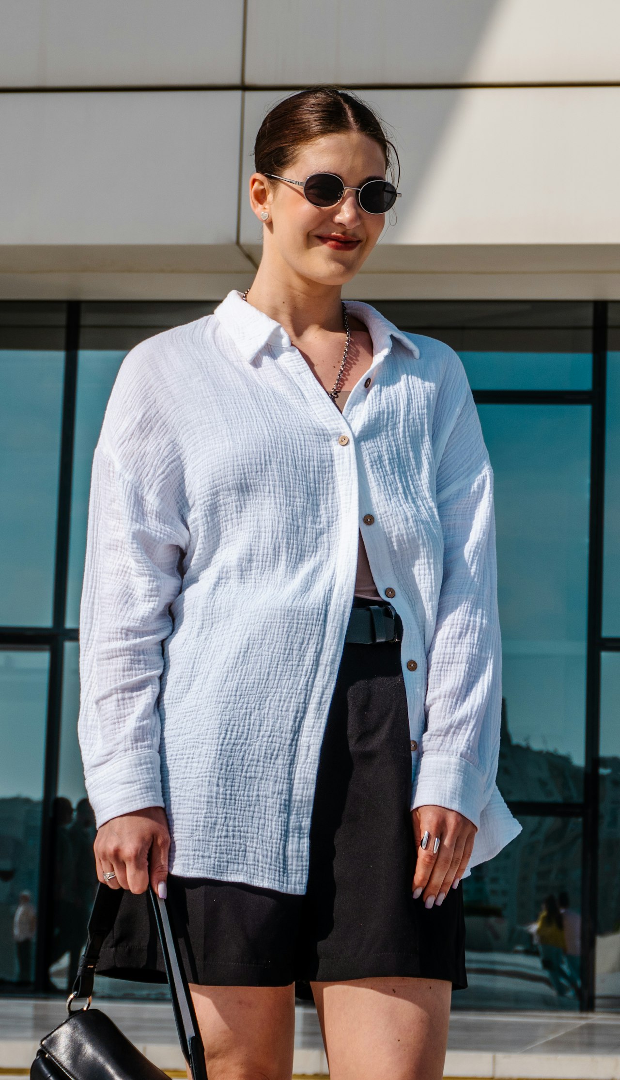look short femme et chemise working girl